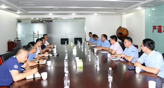 鄭州海關(guān)企管稽查處處長賀方、洛陽海關(guān)關(guān)長郭學(xué)良等到萬基控股集團(tuán)調(diào)研